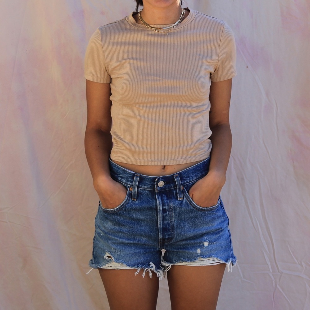 ❌SOLD❌Beige/Tan Top